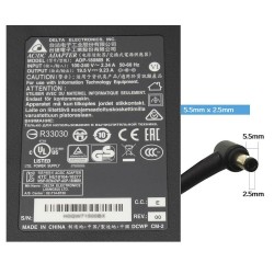 19.5V 9.23A 180W Medion 5.5mm 2.5mm AC Adapter Charger